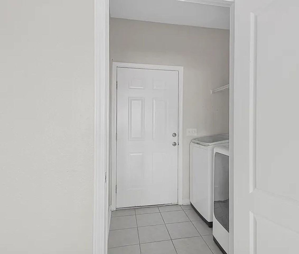 2612 Ravenwood Ct - Photo 7 of 20