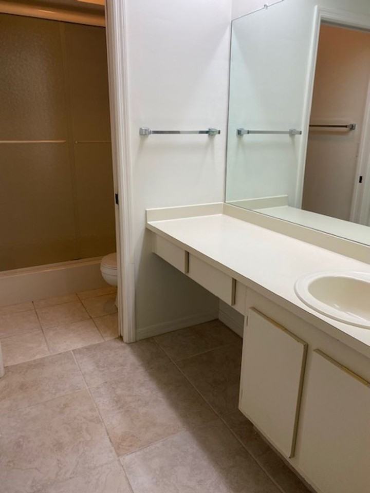 13150 White Marsh Lane #200 - Photo 5 of 7