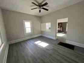 1131 13th St Se - Photo 1 of 1