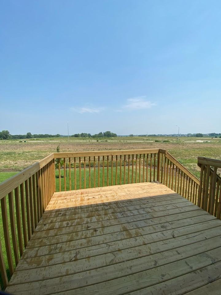 917 Knoll Dr - Photo 6 of 17