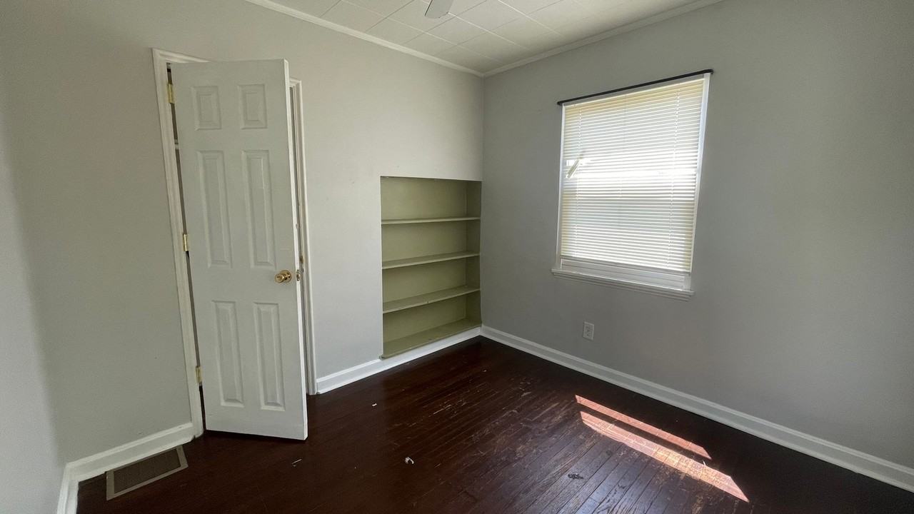 7119 Velma Ave - Photo 7 of 20