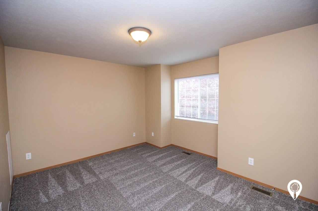 Arrow Ridge Townhomes – Brandon, SD - Photo 5 of 10