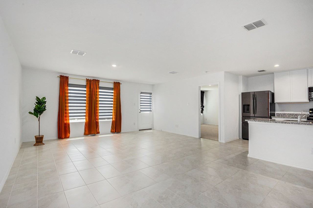 2917 Questa St - Photo 4 of 24