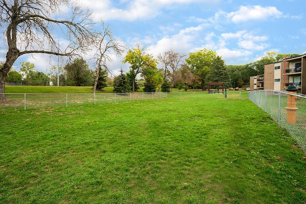 Northview Commons - Photo 3 of 17