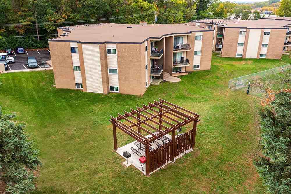 Northview Commons - Photo 4 of 17