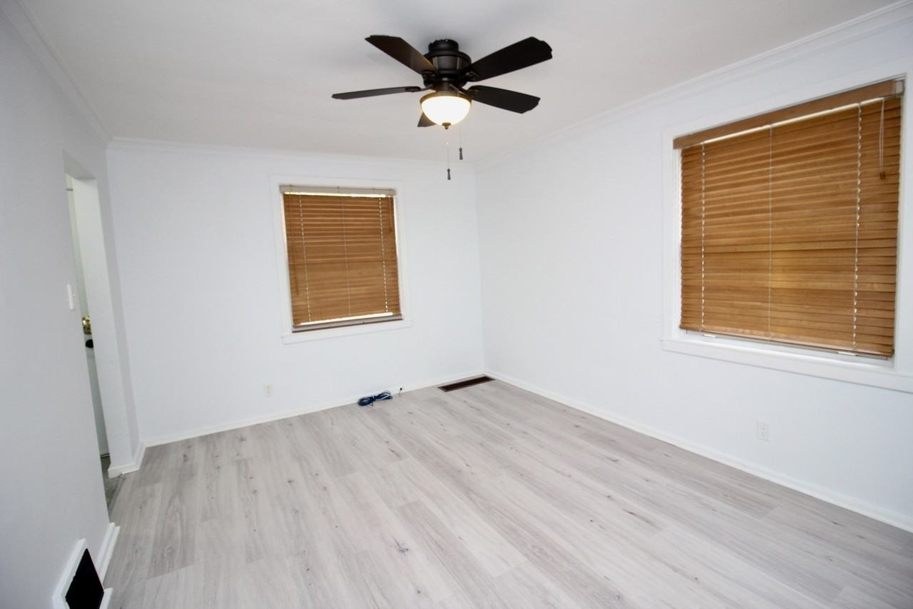 86 Argyle Cres #1 - Photo 7 of 15