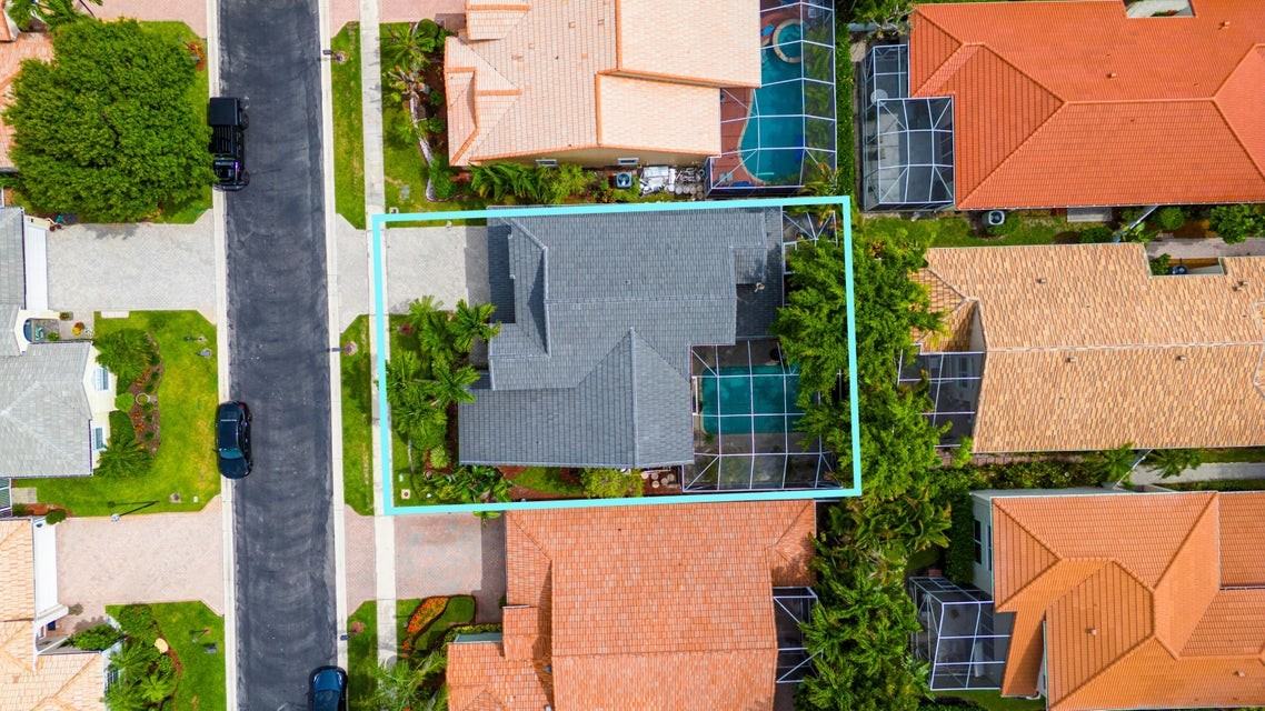 23330 Torre Cir - Photo 3 of 8