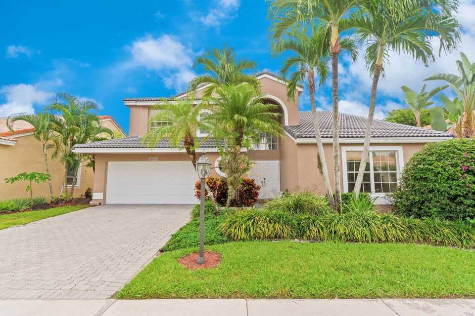 23330 Torre Cir - Photo 4 of 8