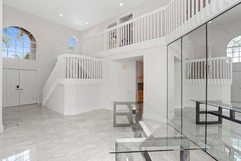 23330 Torre Cir - Photo 5 of 8