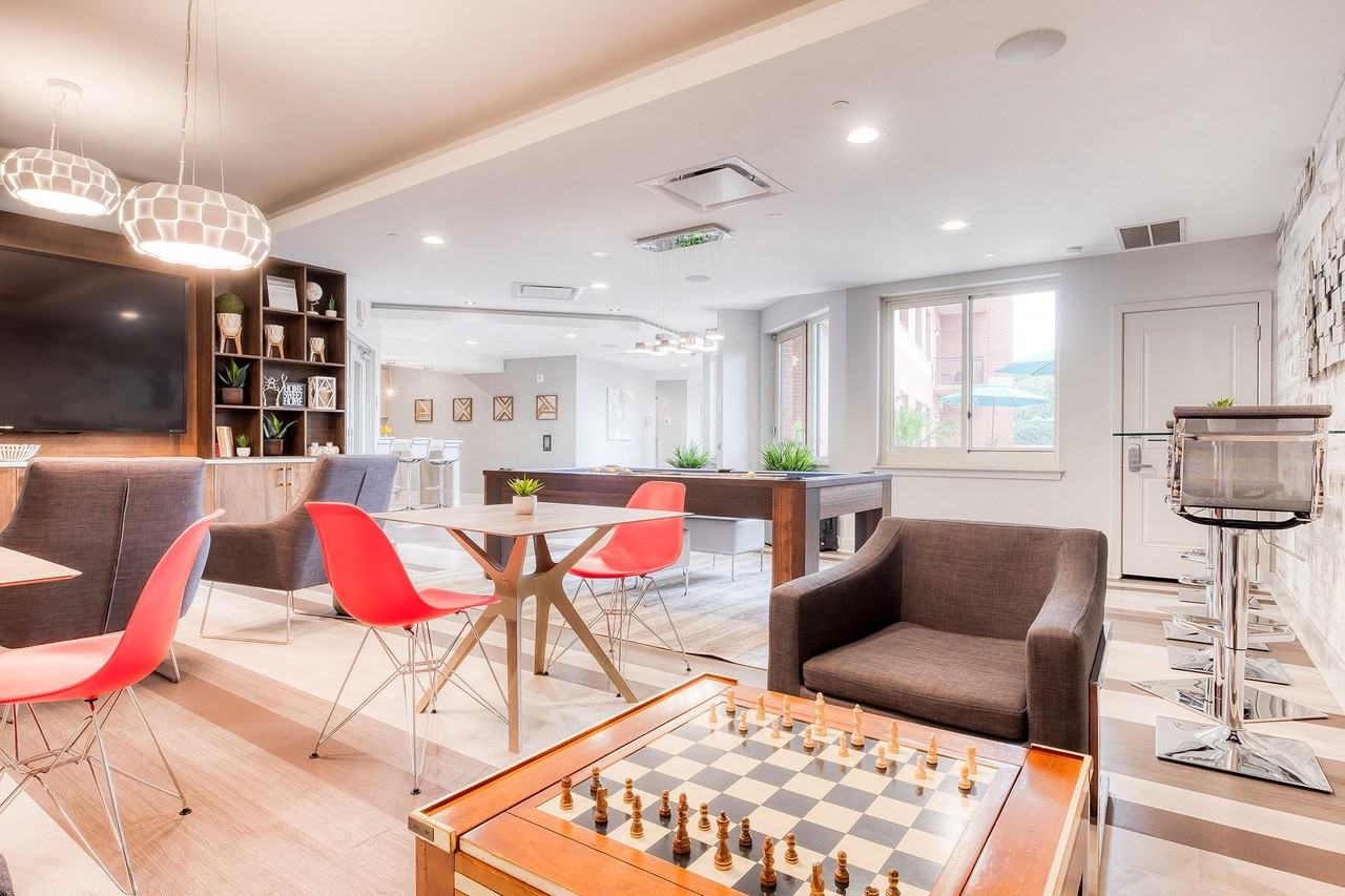 Twenty50 by Windsor - Photo 3 of 40