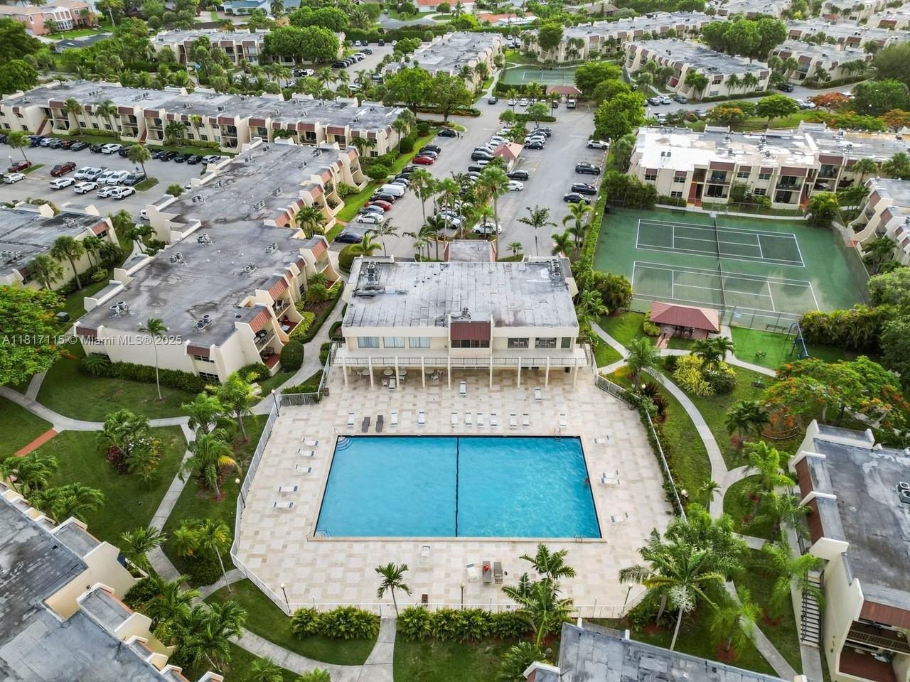 14034 Southwest 90th Avenue #207AA - Photo 4 of 25