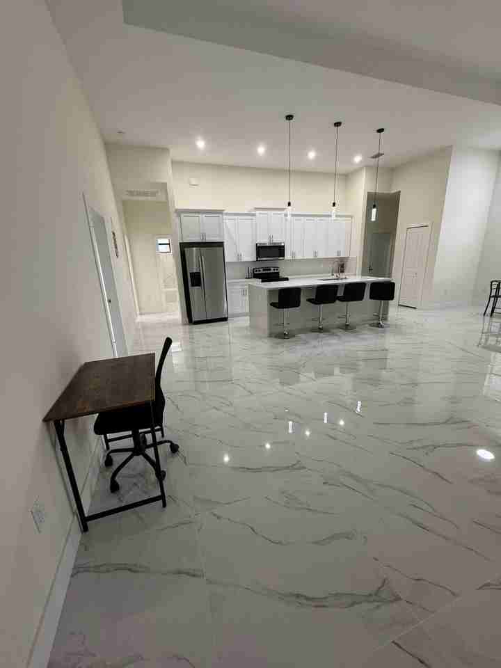 8th St Sw - Photo 5 of 12