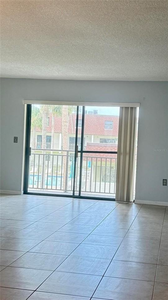 190 Paradise Boulevard #9 - Photo 7 of 43