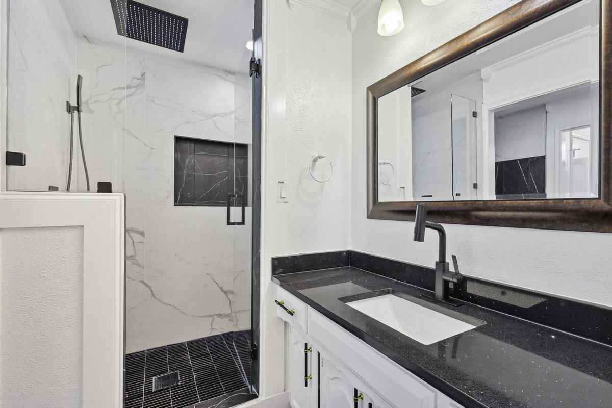 6300 Topaz Way - Photo 5 of 6