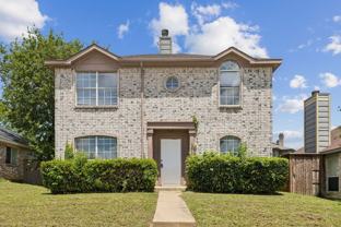 12719 Bluffview Dr - Photo 1 of 1