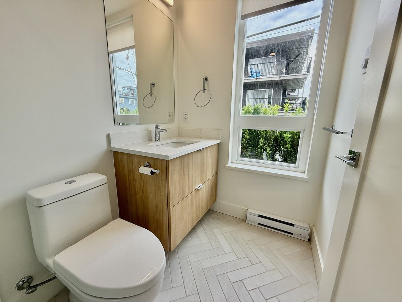 11907 236 St #101 - Photo 5 of 12