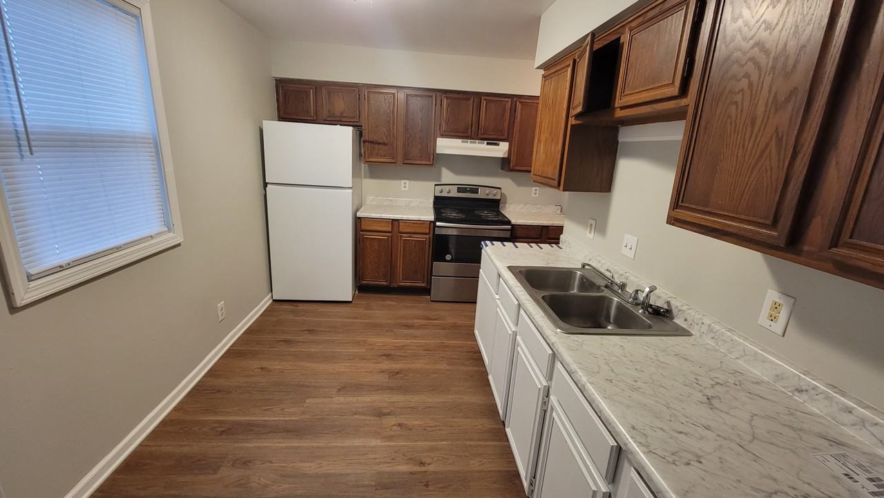 507 S Wesley St - Photo 6 of 7