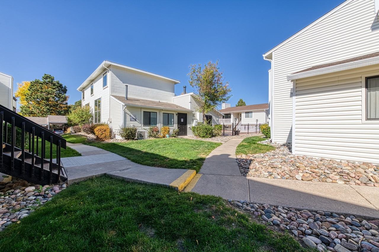 The Goose Apartments - Photo 7 of 20