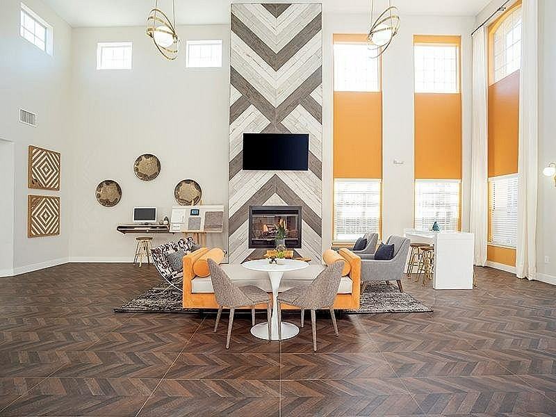 Enclave - Photo 7 of 43