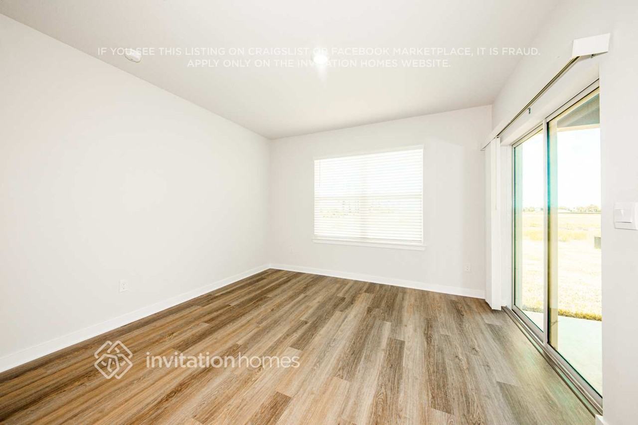 18224 Wheathouse Pl - Photo 6 of 16