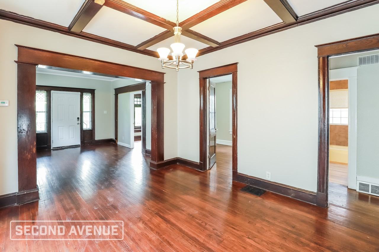 4017 S Benton Ave - Photo 4 of 28