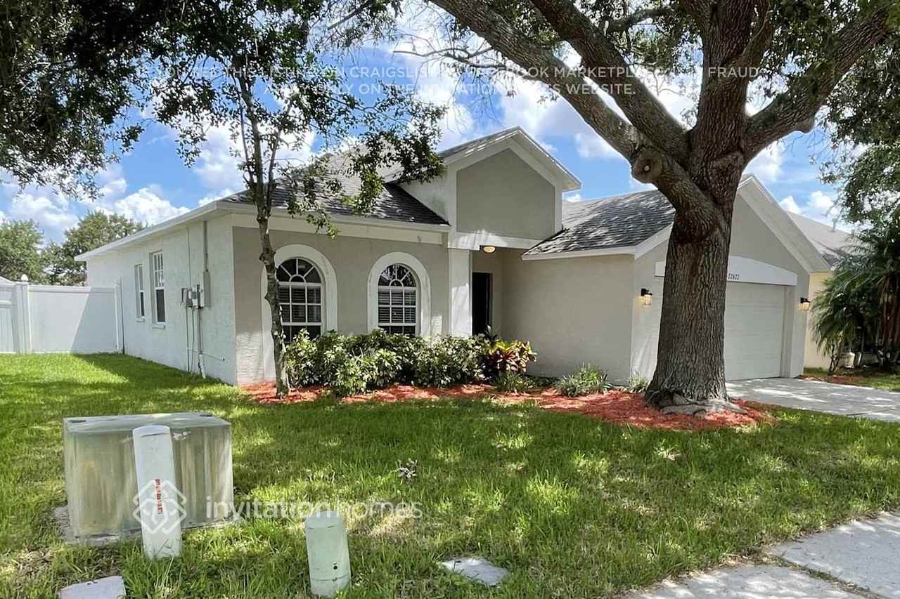 22622 Marsh Wren Dr - Photo 2 of 19