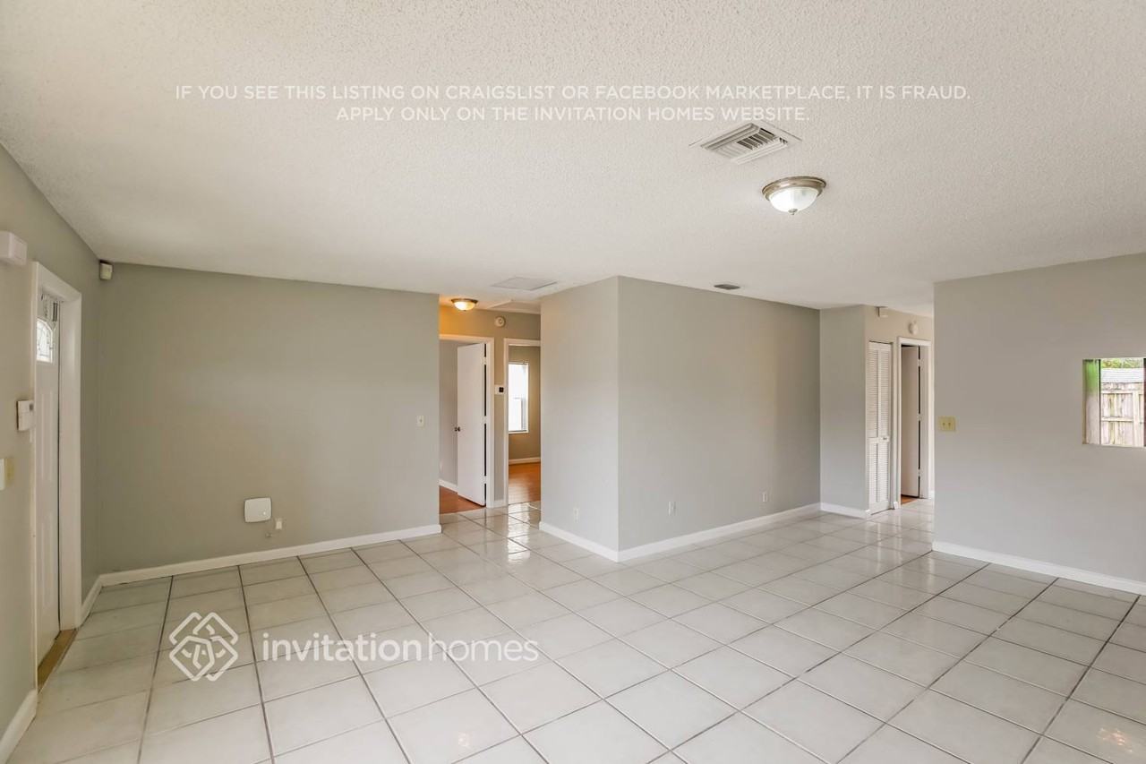 5885 Eddy Ct - Photo 5 of 16