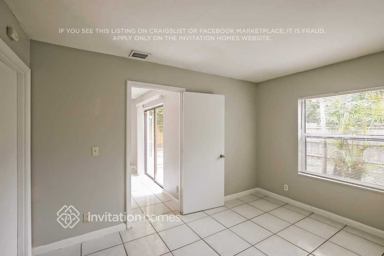 5885 Eddy Ct - Photo 6 of 16