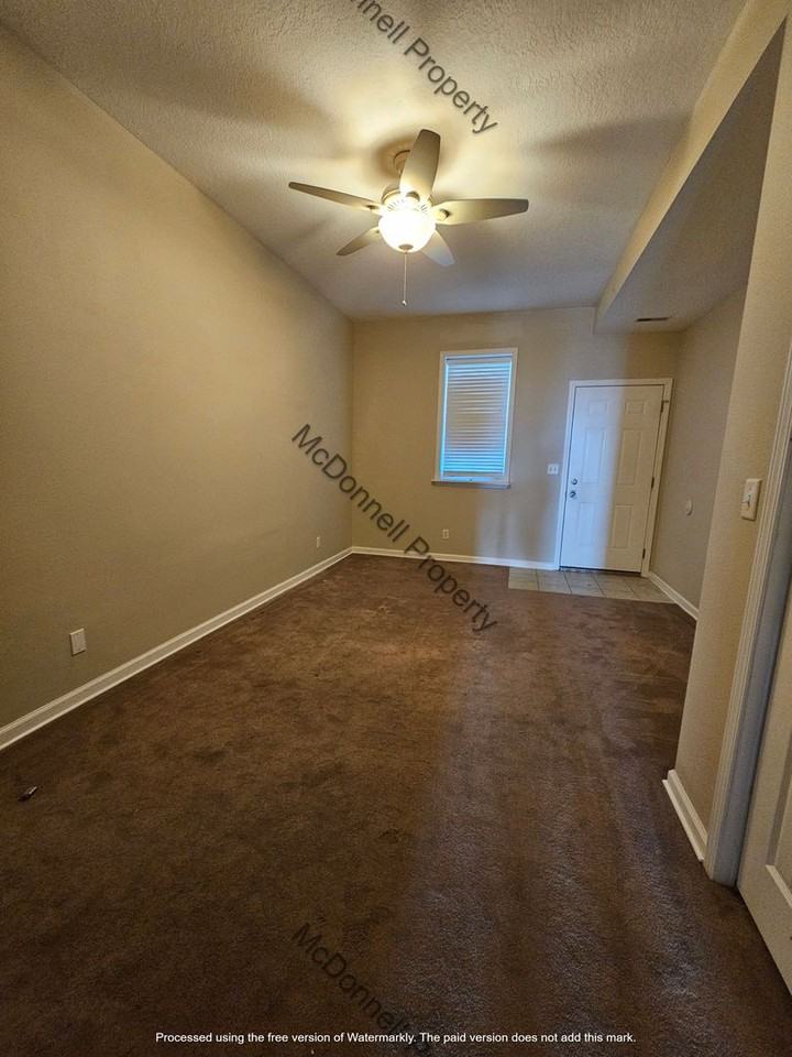 108 W 5th Street - Photo 5 of 6