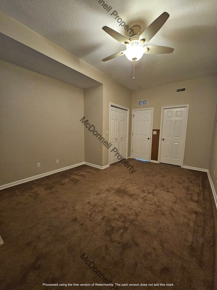 108 W 5th Street - Photo 6 of 6