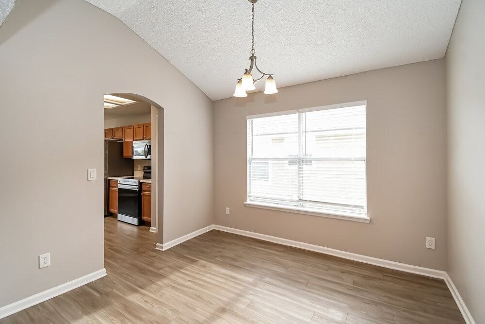 1508 Austin Ln - Photo 6 of 16