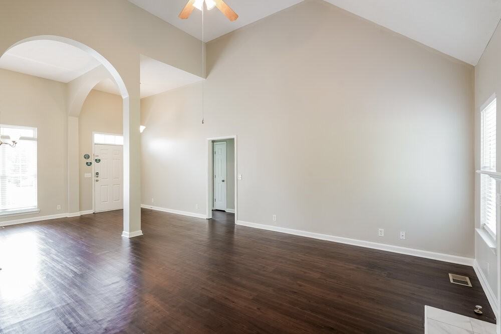 2178 Loudenslager Dr - Photo 3 of 16