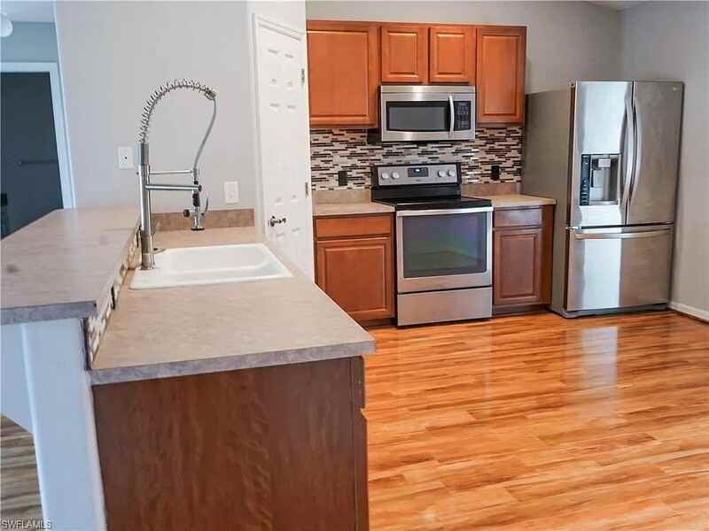 17556 Brentwood Ct - Photo 4 of 24