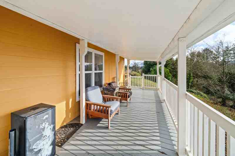 7998 14th St - Photo 2 of 27