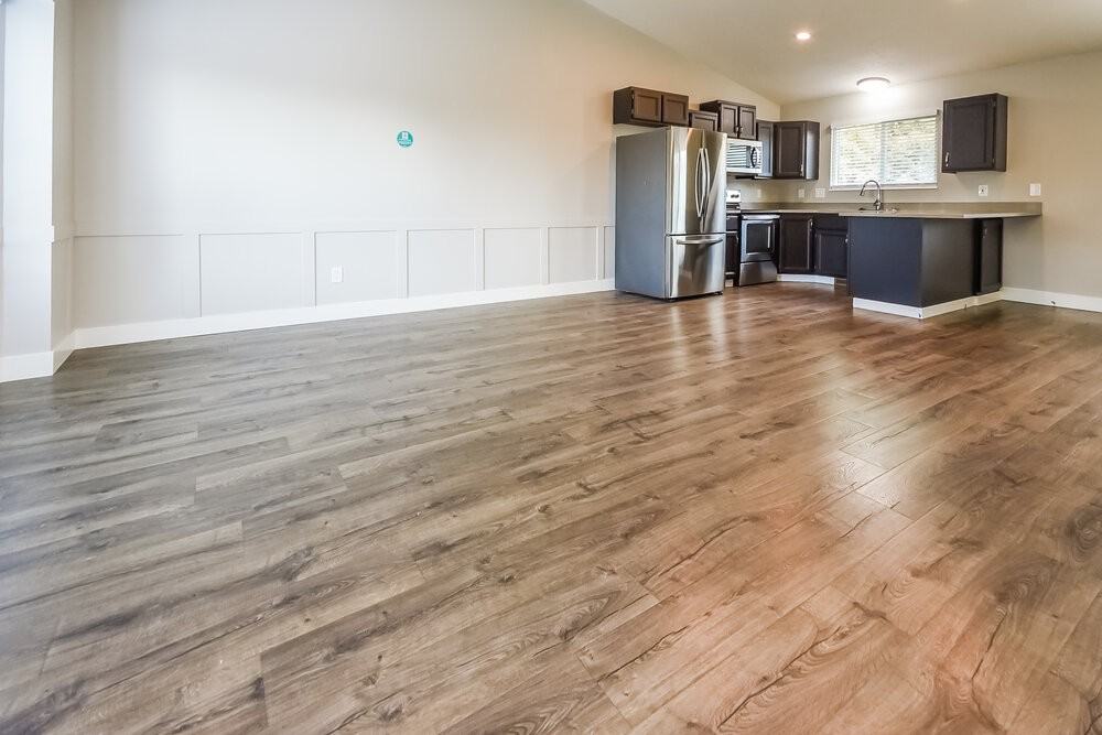 2374 Ne - Photo 6 of 18