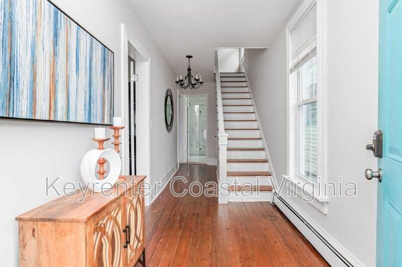 324 Main Street - Photo 3 of 24