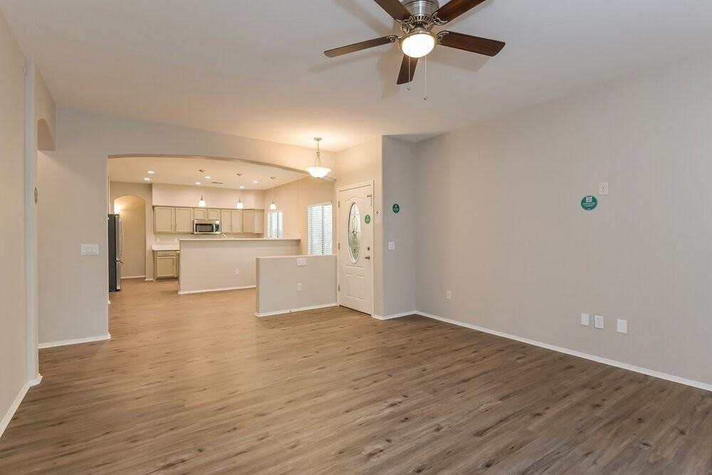 405 E Placita Nodo - Photo 3 of 16
