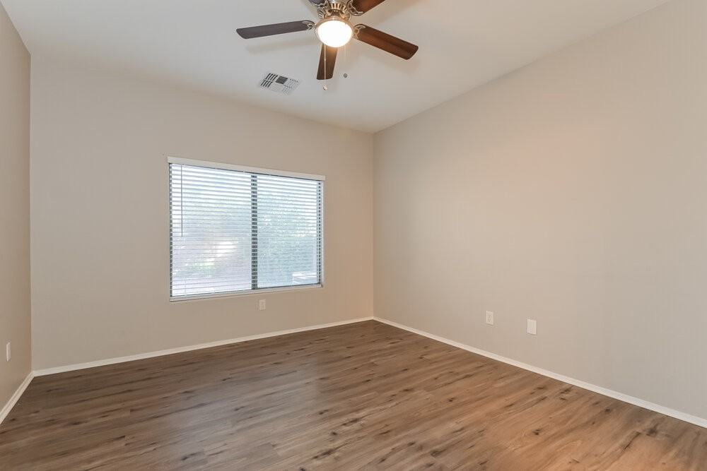 405 E Placita Nodo - Photo 7 of 16