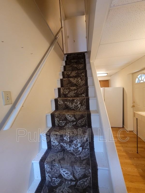 816 Montague Rd - Photo 7 of 17