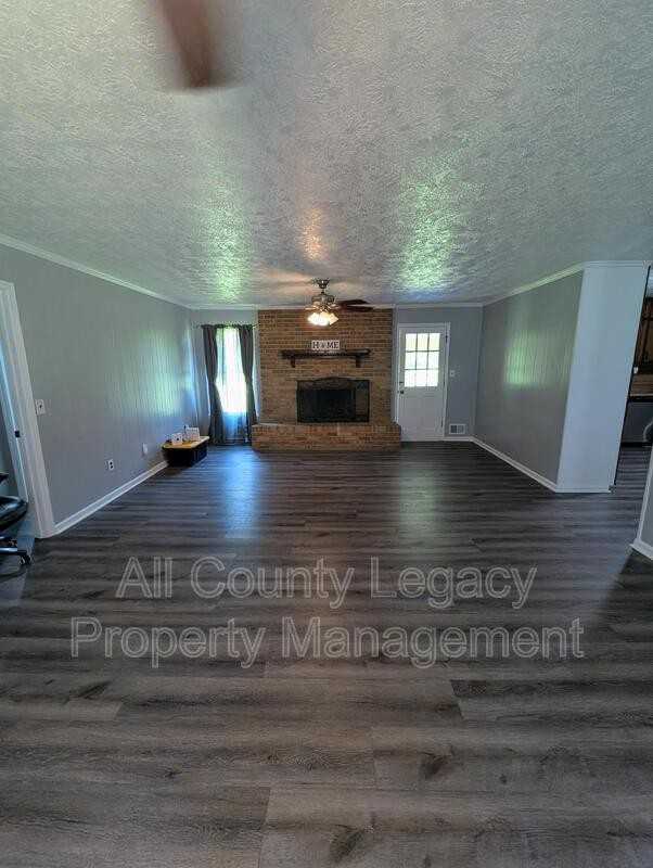 1848 Christian Cir Se - Photo 2 of 14