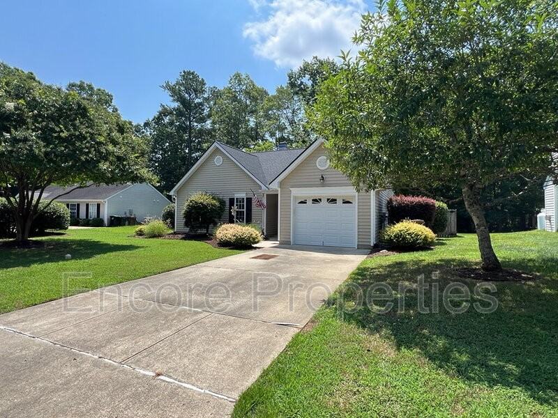 108 Braxberry Way - Photo 3 of 25