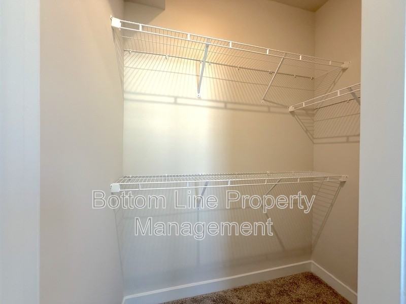 1520 Samuel St - Photo 6 of 39