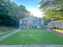 featured image of 301 Vivian St #2