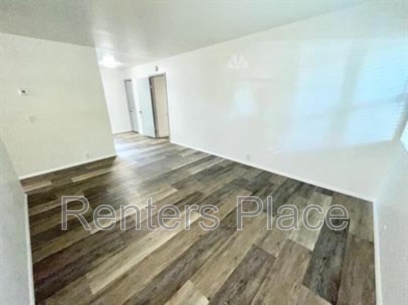 134 W Orleans Ave - Photo 3 of 11