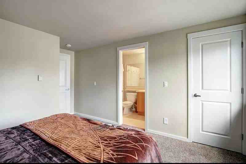 12404 E Gibson Rd - Photo 7 of 10