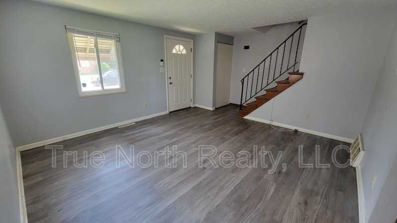 1608 Smith Rd - Photo 2 of 38