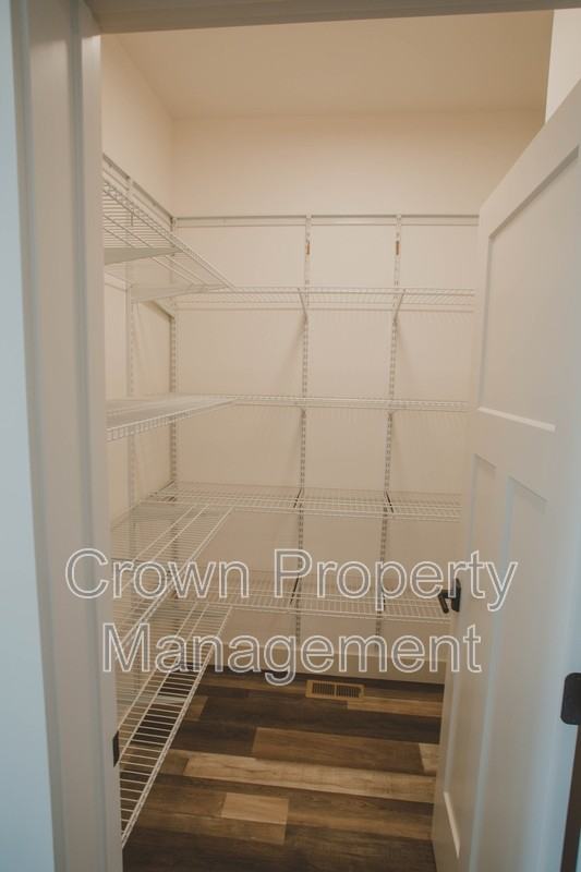 118 Taelor Rd - Photo 5 of 26