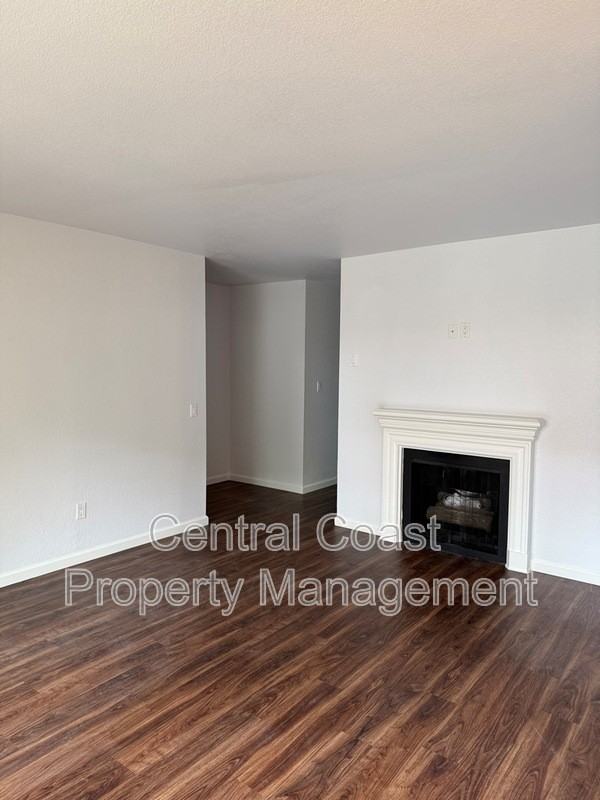300 Glenwood Cir #155 - Photo 3 of 14