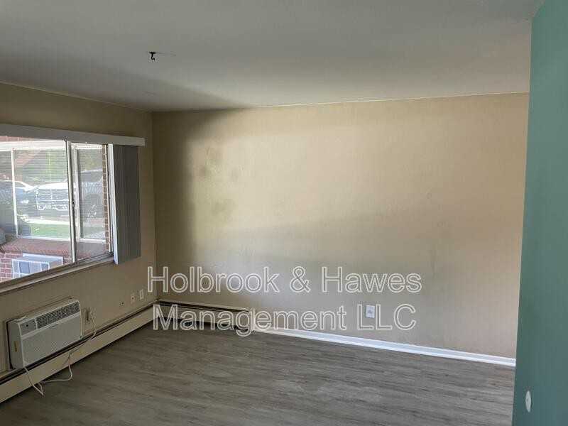 1004 Morgan St - Photo 7 of 17