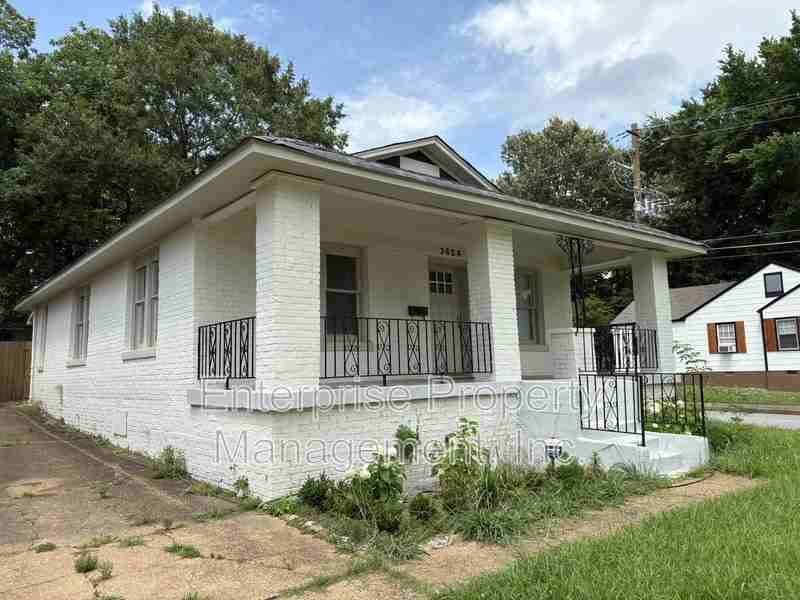 3624 Marion Ave - Photo 3 of 18